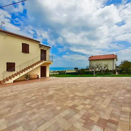 Con Vista Mare E Giardino - Amanecer * Marzocca di Senigallia