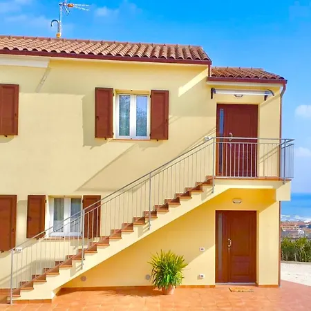 Con Vista Mare E Giardino - Amanecer Holiday home Marzocca di Senigallia