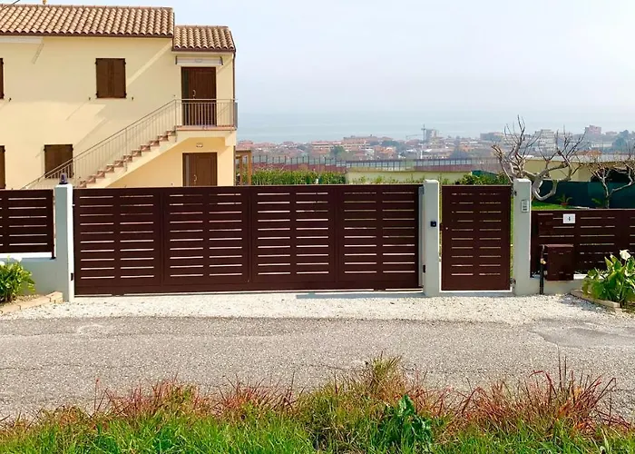 Con Vista Mare E Giardino - Amanecer Casa vacanze *